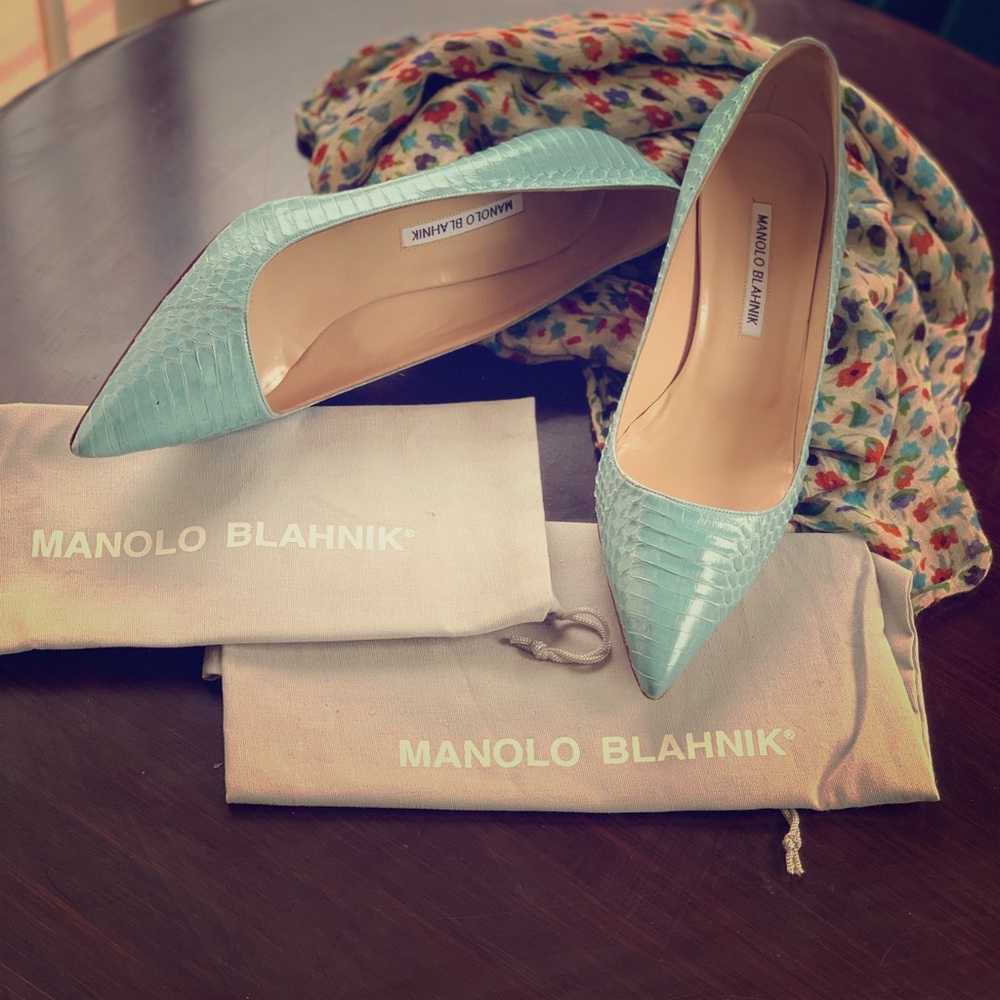Manolo Blahnik Pumps